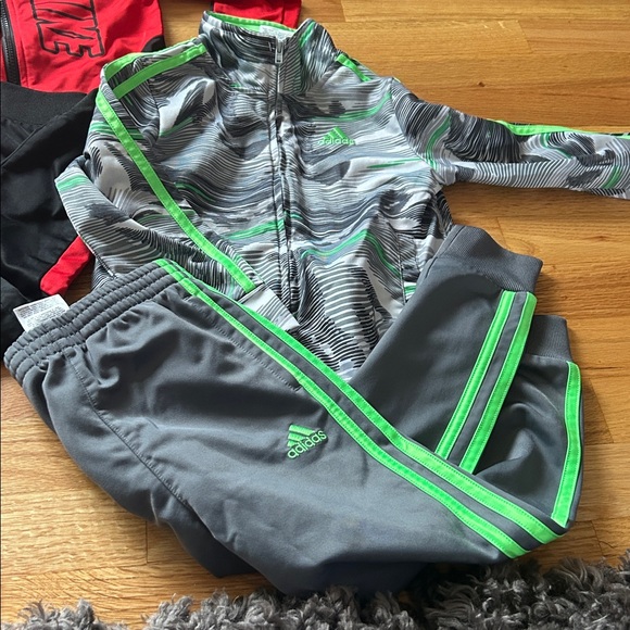 Nike and Adidas Activewear Tracksuit Bundle - 4T - Picture 4 of 6